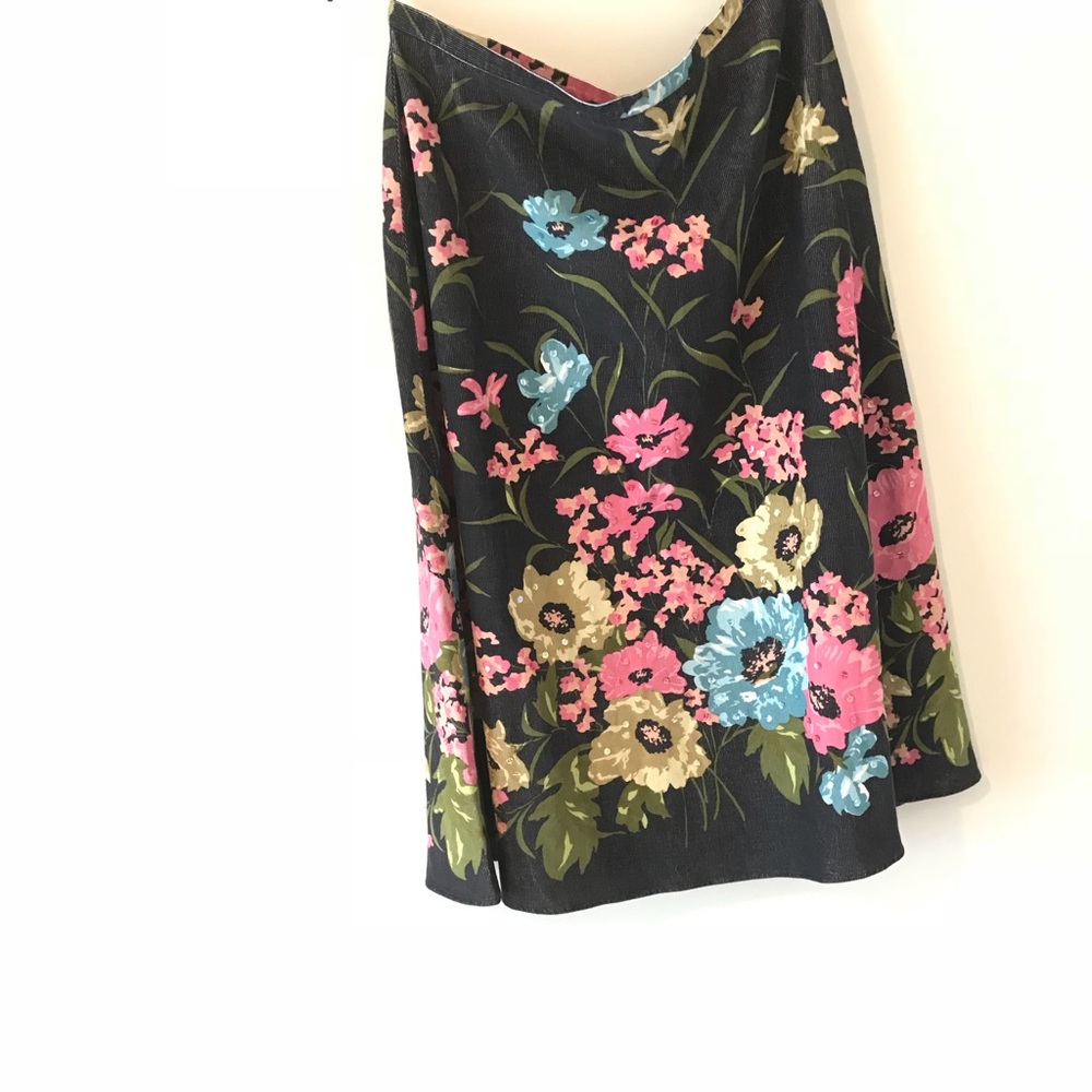NWOT Anne Klein Flowered Skirt